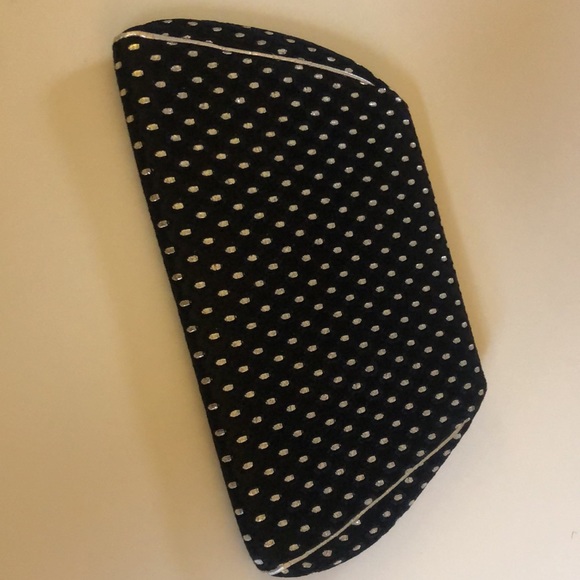 Vintage Clutch Purse - Picture 3 of 5